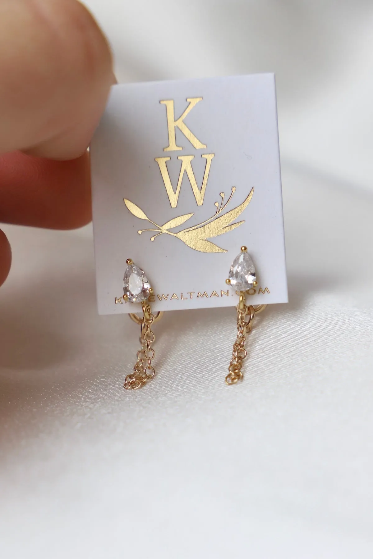 RUE TEARDROP CHAIN STUD